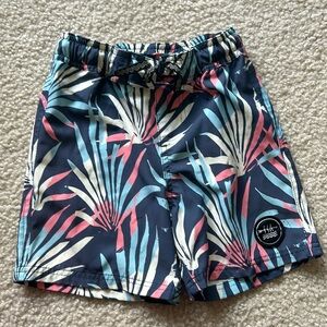 Feather 4 Arrow Swim size 5